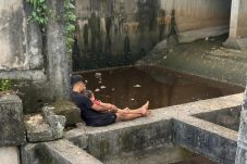 Anggota Polantas di Riau Gagalkan Rencana Aksi Bunuh Diri Pria Bawa Anak