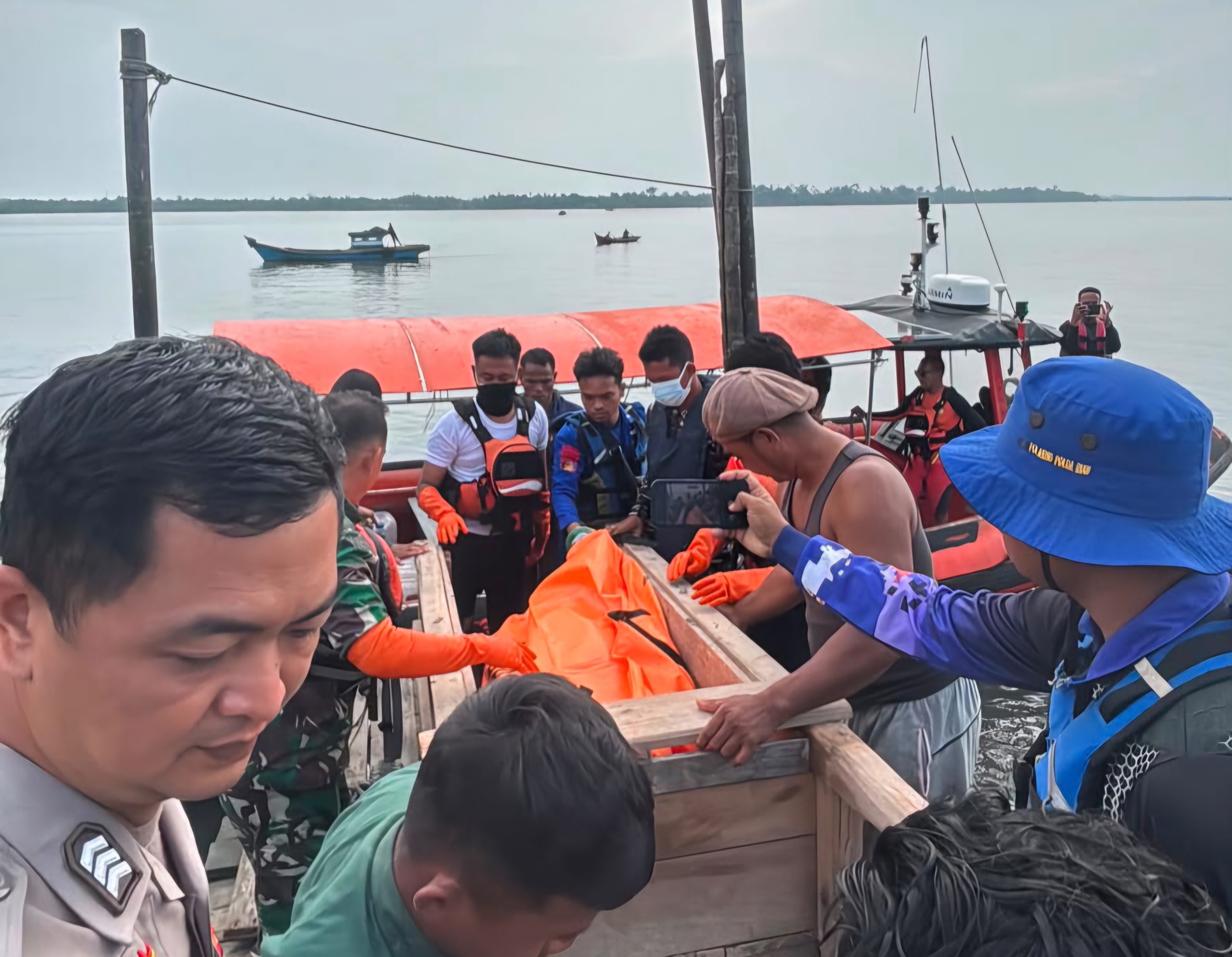 Korban Terakhir Kapal Pompong Karam di Perairan Mengkikip Berhasil Ditemukan, Operasi SAR Ditutup