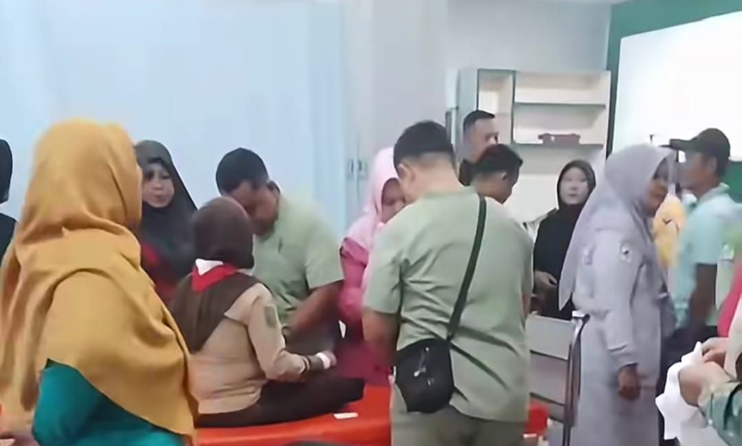 45 Siswa SDN Dumai Diduga Keracunan Bakso MBG