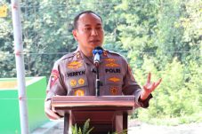 Kapolda Riau Ajak Masyarakat Perkuat Solidaritas untuk Korban Gempa NTT
