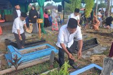 Ziarah Kubur, Tradisi yang Dibangkitkan Kembali