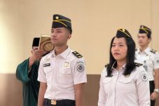 Imigrasi Pekanbaru Perkuat Layanan Publik Lewat Pelantikan Dua Analis Keimigrasian