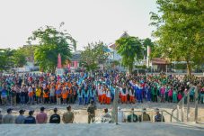 Bupati Asmar Pimpin Korve di Titik Rawan Sampah Selatpanjang