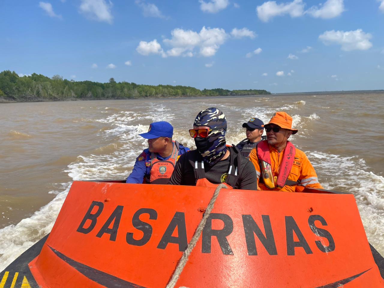 Pencarian Kru Mega Fajar Sampai ke Penyalai dan Pulau Labu