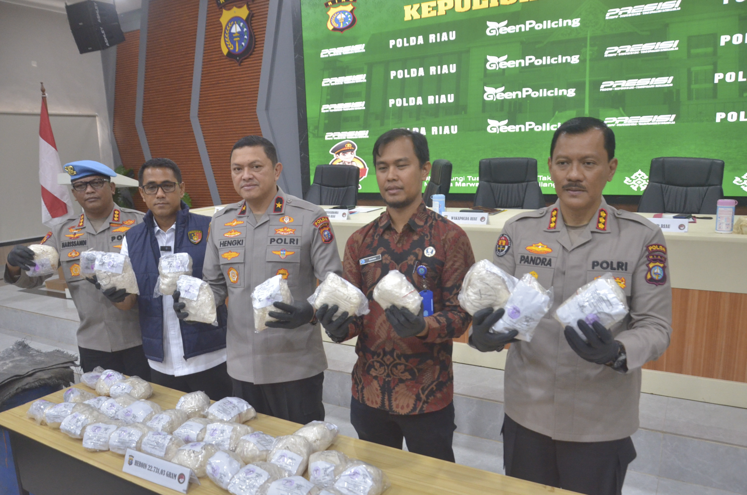 Polda Riau Ungkap Peredaran Heroin di Pakning, 22,7 Kilogram Diamankan