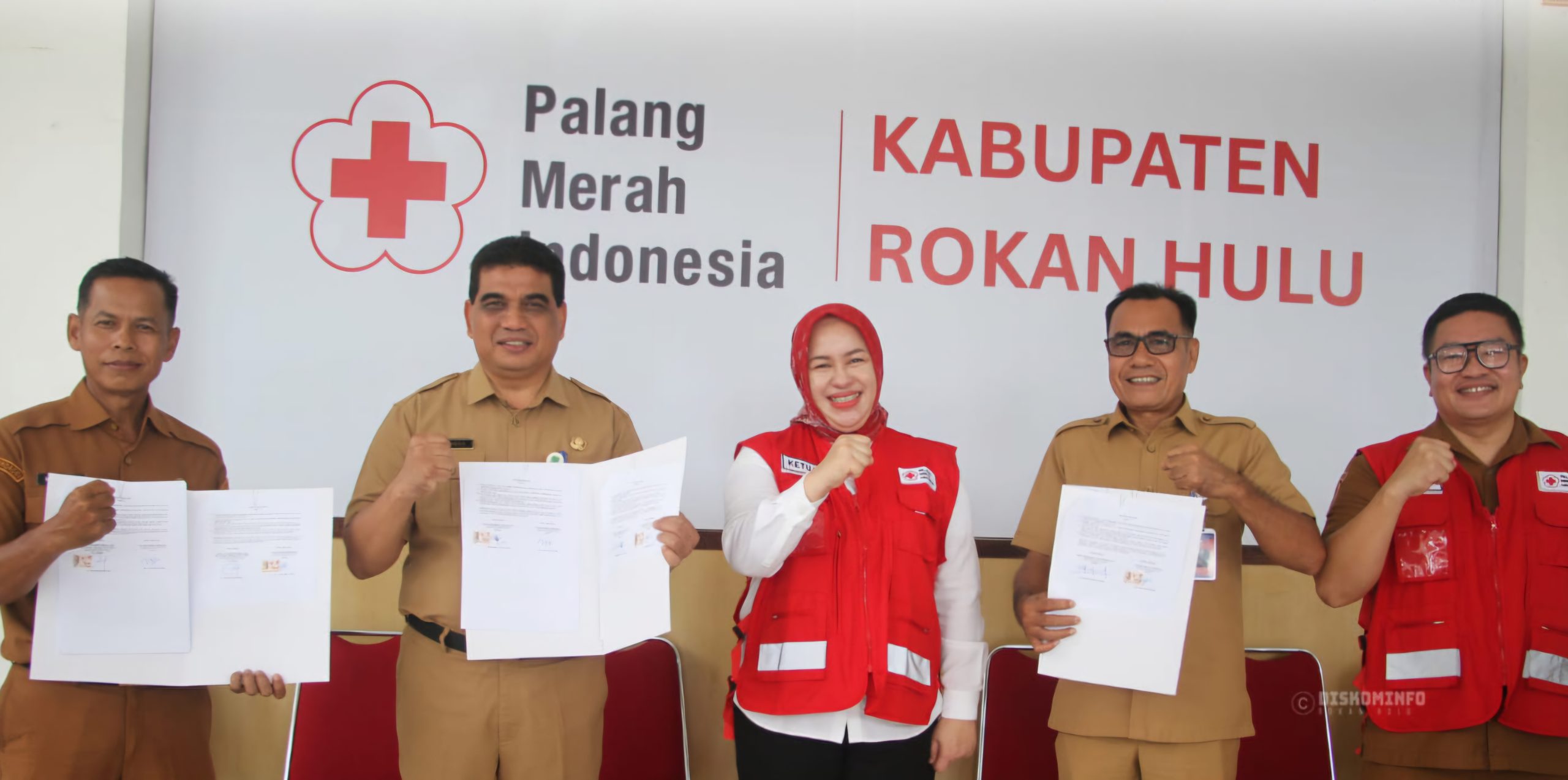 Selesaikan Krisis Stok Darah di Rohul, Seluruh ASN Diminta Donor Darah Secara Rutin    ​