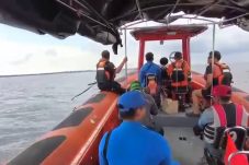Pencarian Hari Keempat Penumpang Dumai Line Terjun ke Laut, Tim SAR Fokuskan Tepi Pulau