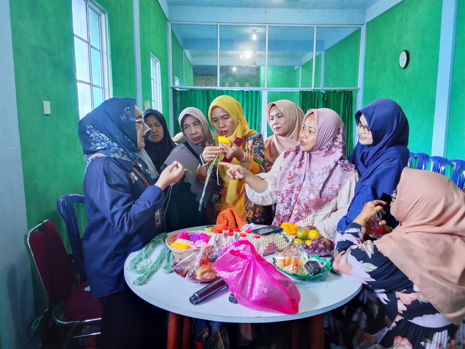 Rumah BUMN Pertamina Meranti Dorong UMKM Naik Kelas Lewat Pelatihan Merajut Dan Sosialiasi Efisiensi Energi