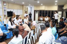 Li Claudia Chandra Ajak Masyarakat Rempang-Galang Dialog