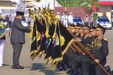 Irjen Herry Heryawan Terima Nugraha Sakanti dari Presiden Prabowo