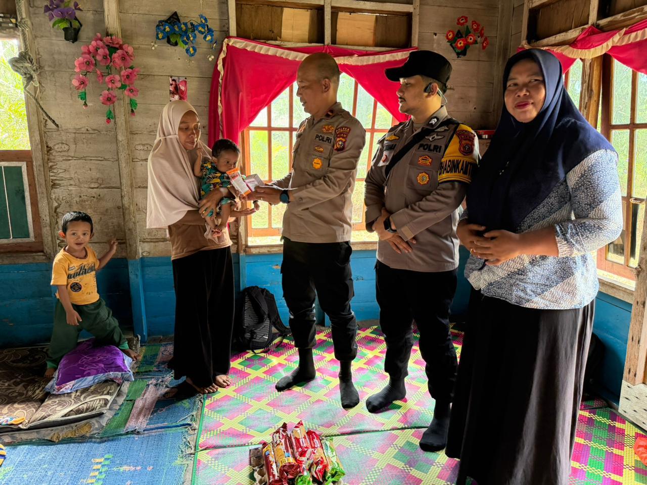 Home Visit Lintas Sektor, Puskesmas Alai Bersama Polsek Tebingtinggi Barat Perkuat Pendampingan Anak Gangguan Tumbuh Kembang