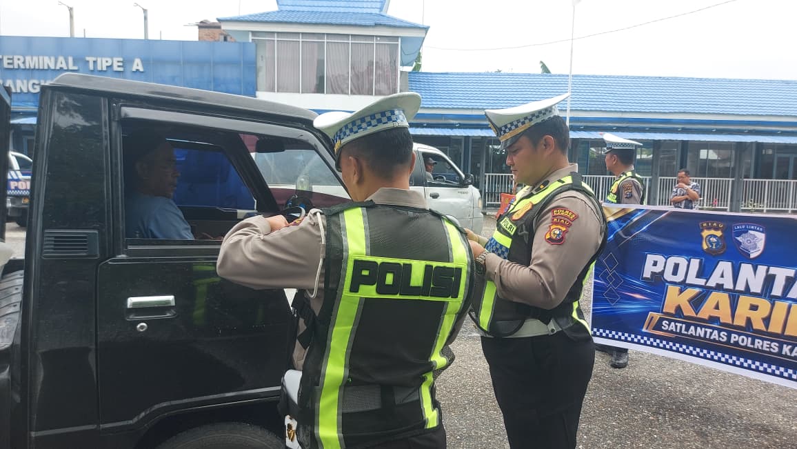 Satlantas Polres Kampar Gencarkan Sosialisasi Pemutihan Pajak Kendaraan di Jalan Raya