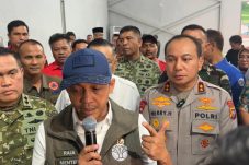 Menhut Tinjau Penanganan Karhutla di Riau