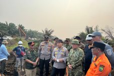 Kapolda-Pangdam Pantau Karhutla Inhu Seluas 70 Hektare